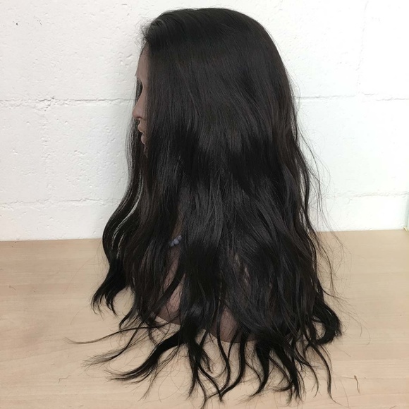 24" Black Wavy Lace Front Wig | BELLA - Picture 2 of 8
